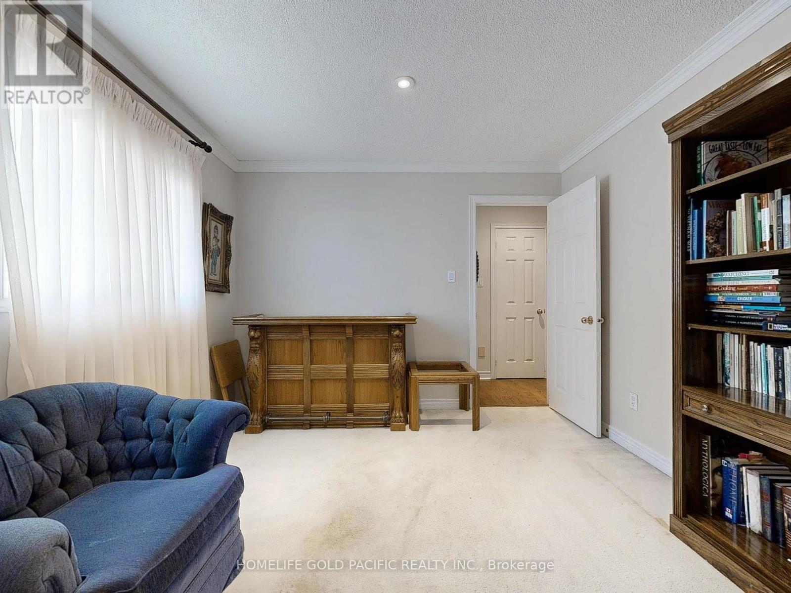 Photo 15 of 12 Duborg Drive, Markham ON