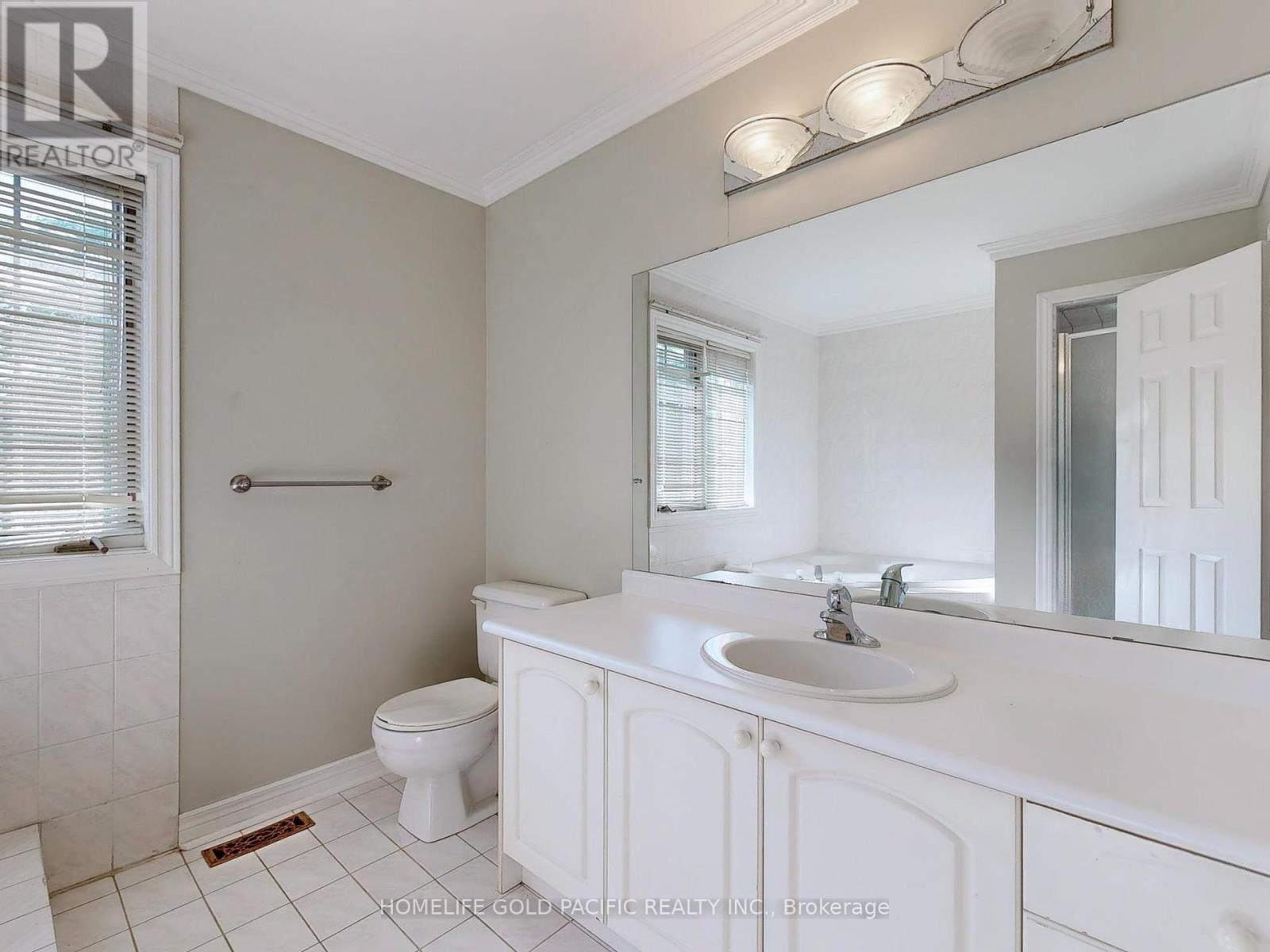 Photo 22 of 12 Duborg Drive, Markham ON
