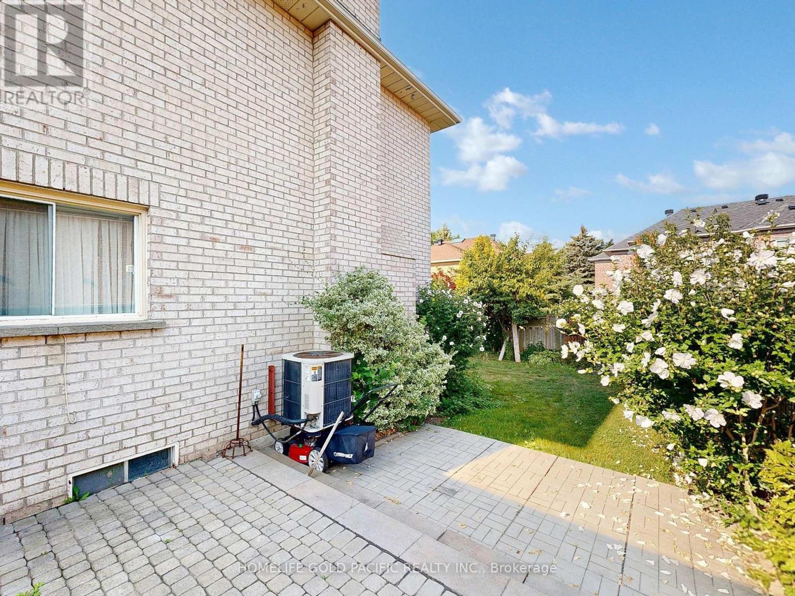 Photo 19 of 12 Duborg Drive, Markham ON