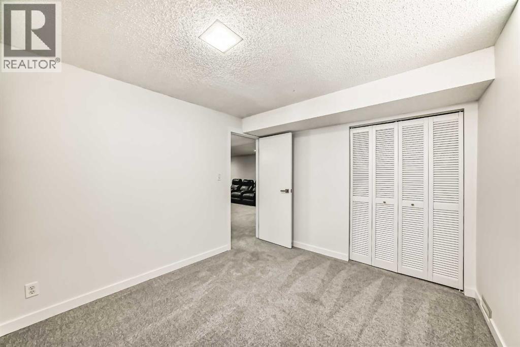 Single Family House Bungalow for Sale in   Avenue SW Rutland Park Calgary 