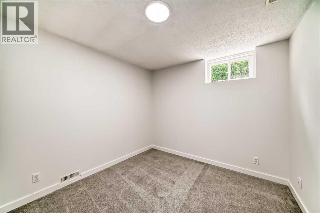 Single Family House Bungalow for Sale in   Avenue SW Rutland Park Calgary 