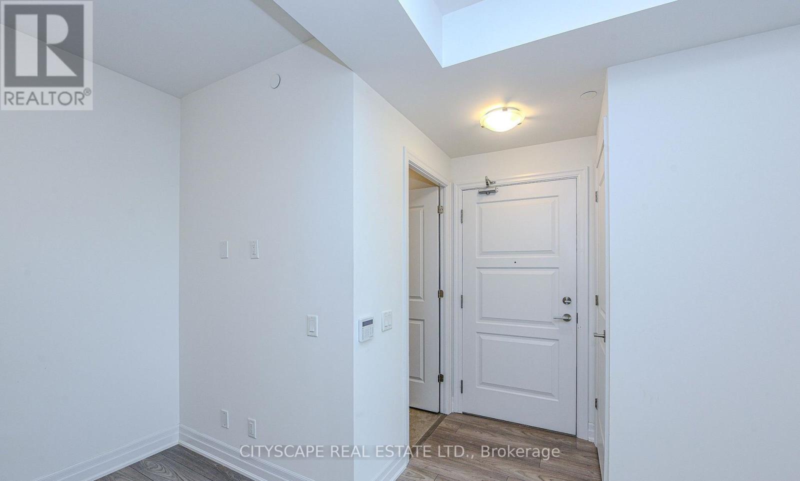 Photo 22 of 2505 36 Elm Drive, Mississauga ON