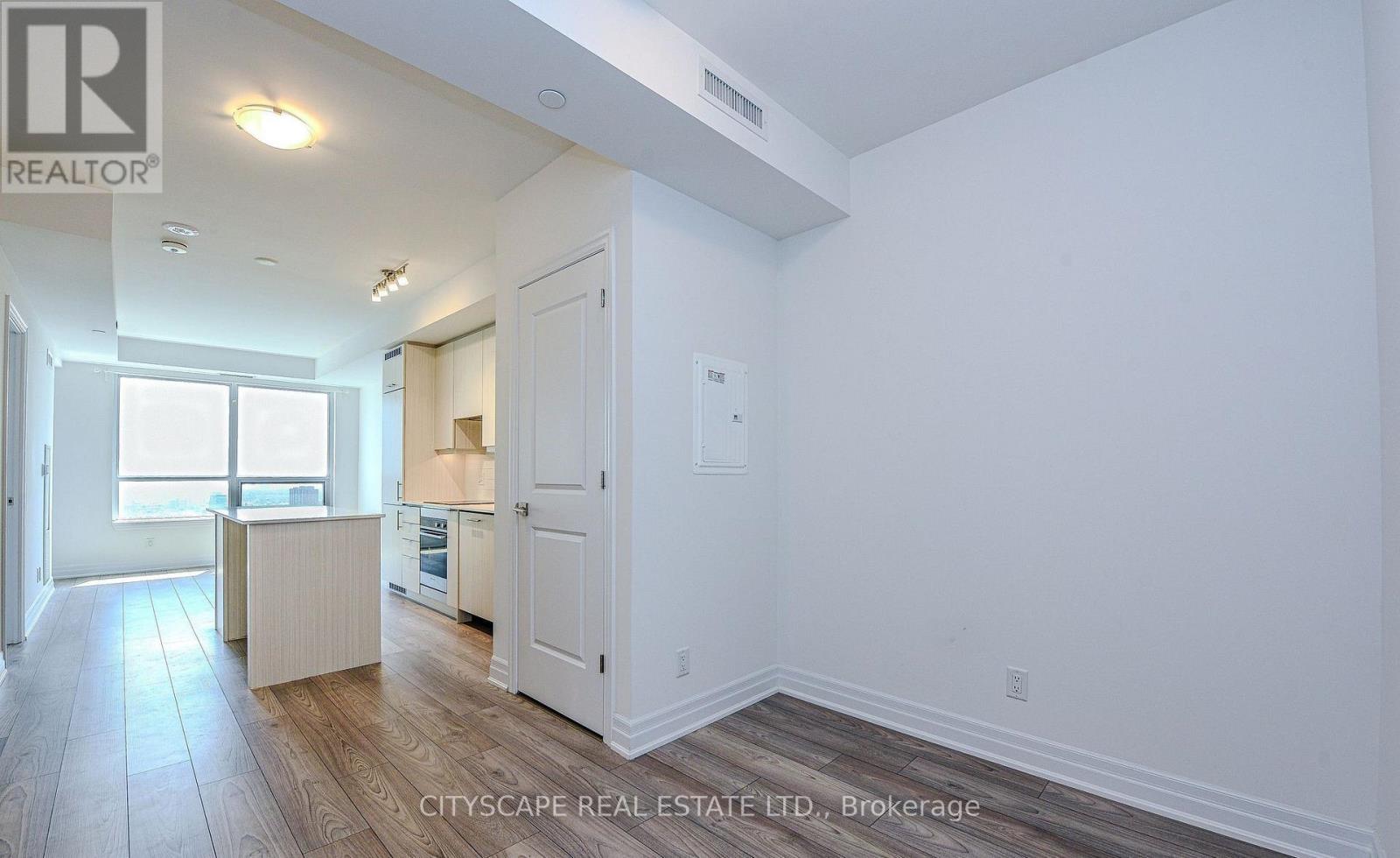 Photo 11 of 2505 36 Elm Drive, Mississauga ON