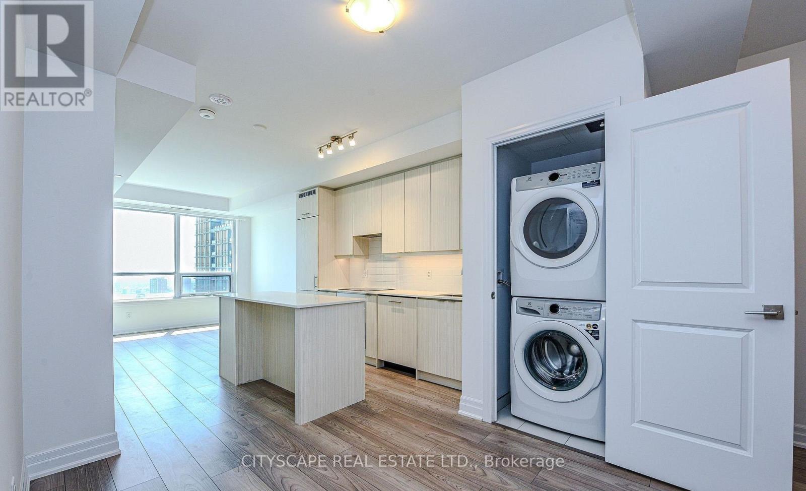 Photo 44 of 2505 36 Elm Drive, Mississauga ON