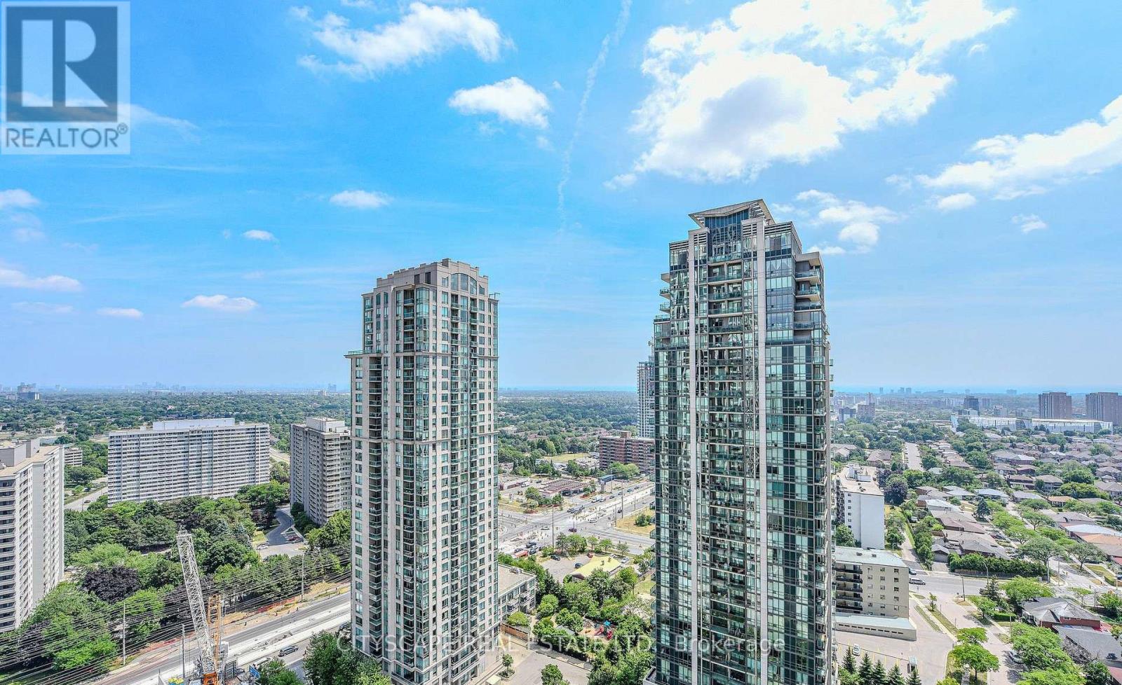 Photo 15 of 2505 36 Elm Drive, Mississauga ON