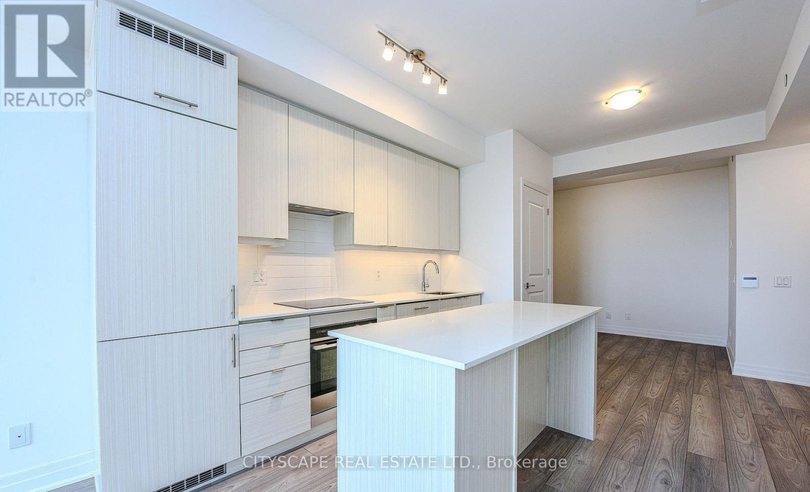 Photo 35 of 2505 36 Elm Drive, Mississauga ON