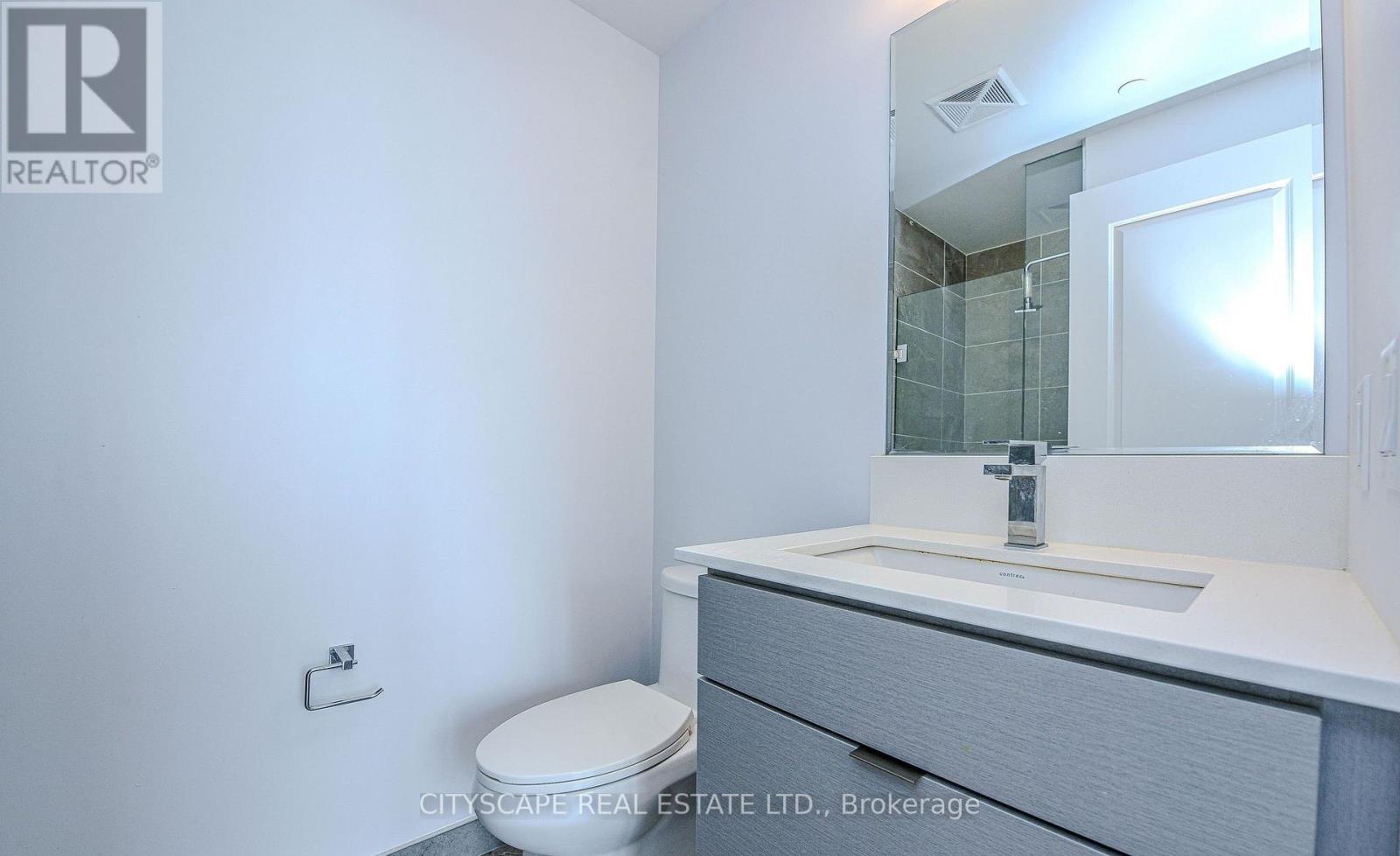 Photo 13 of 2505 36 Elm Drive, Mississauga ON