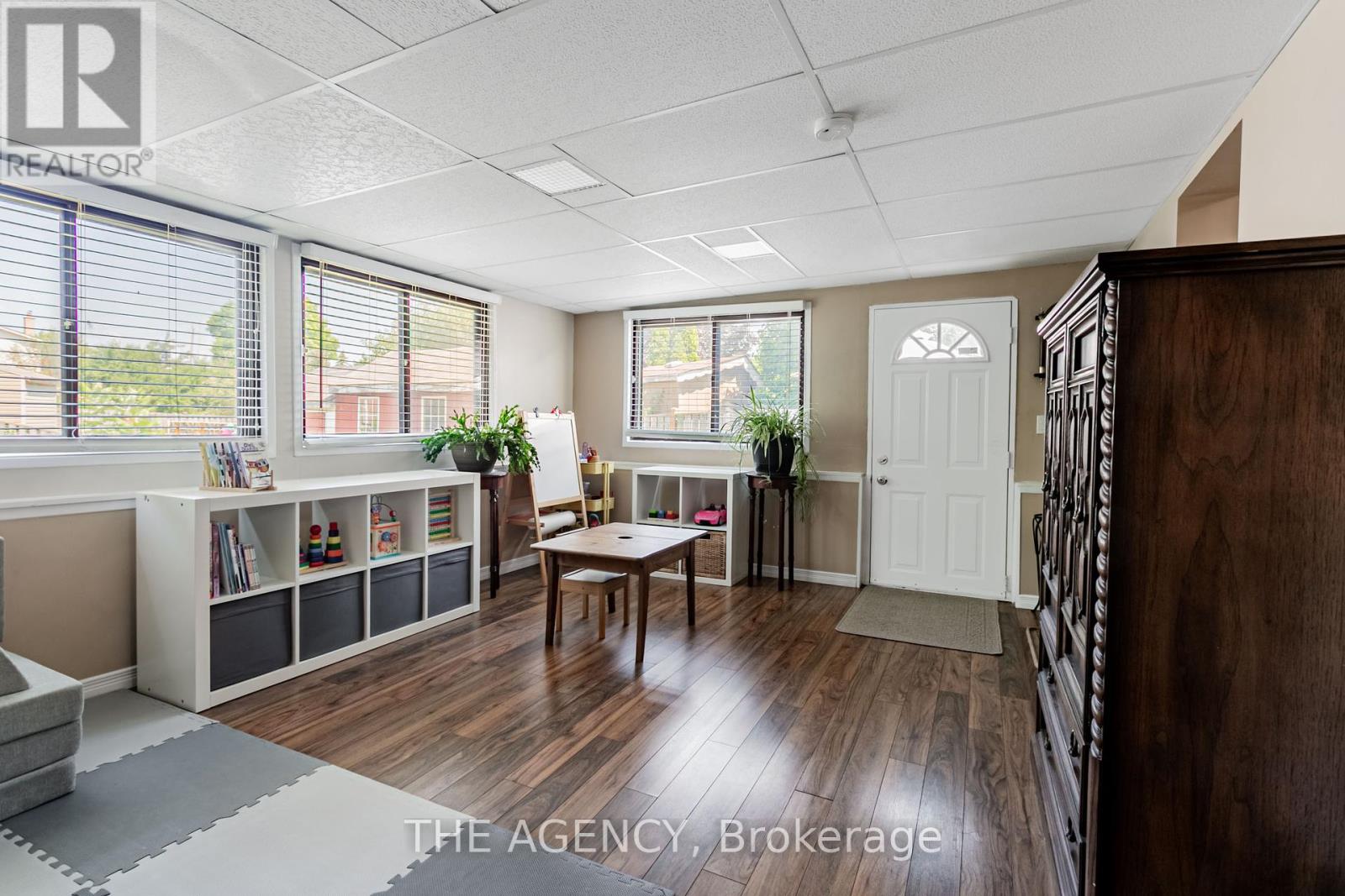Photo 18 of 84 Blackthorn Lane, Brampton ON