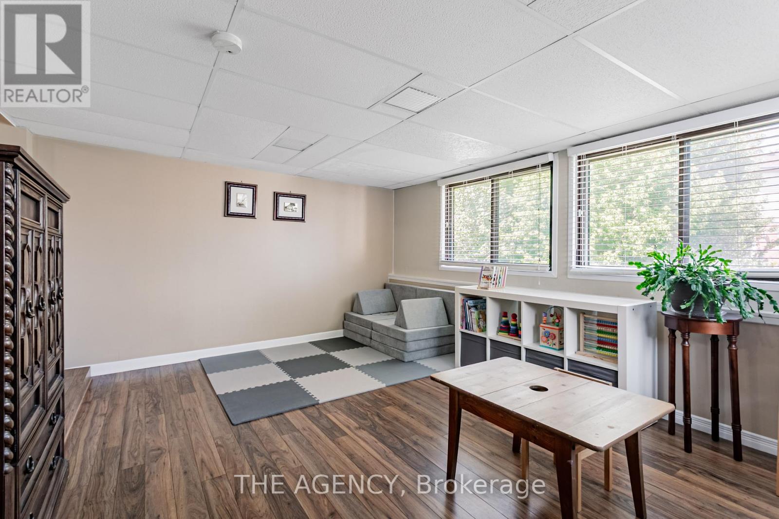 Photo 19 of 84 Blackthorn Lane, Brampton ON