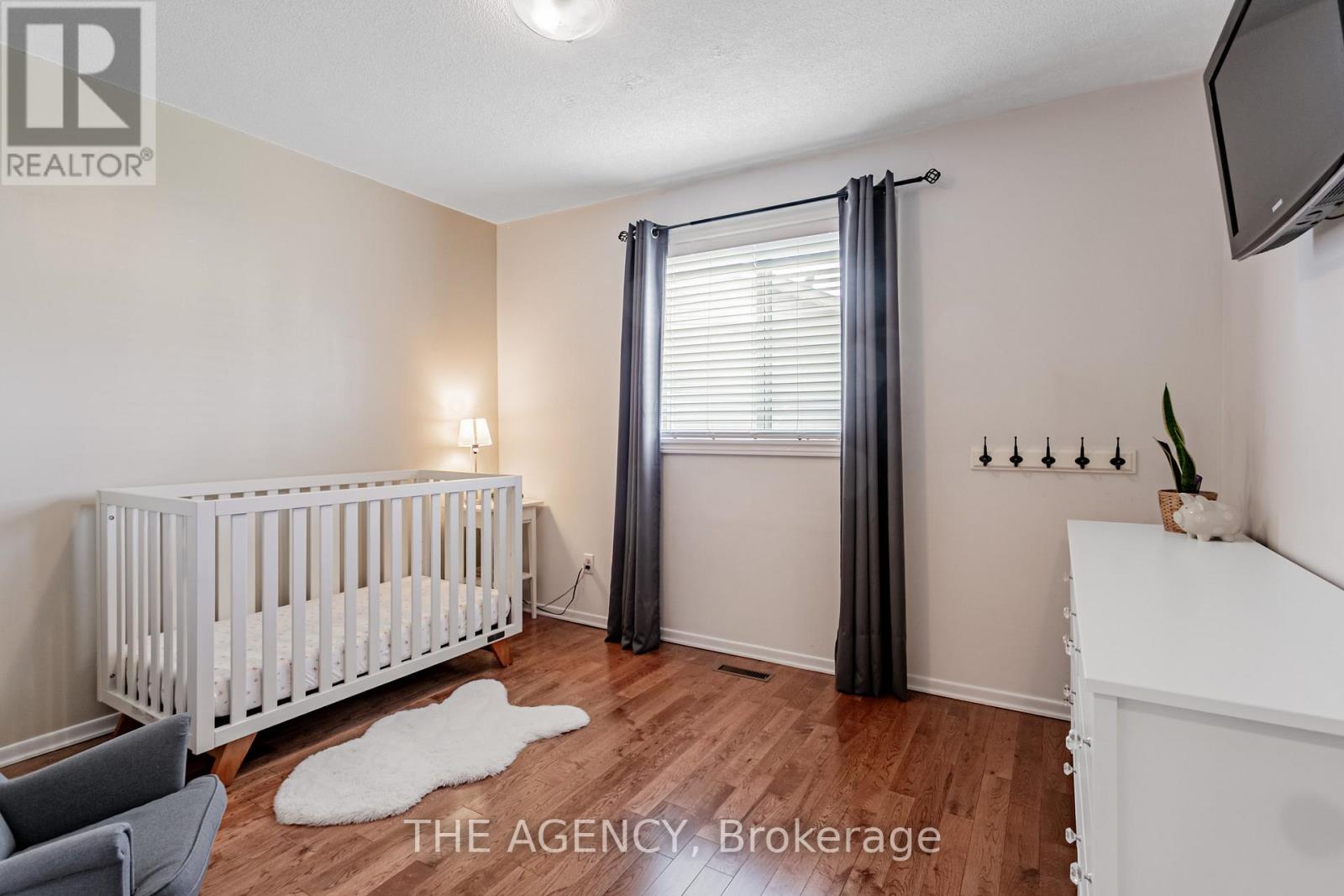 Photo 22 of 84 Blackthorn Lane, Brampton ON