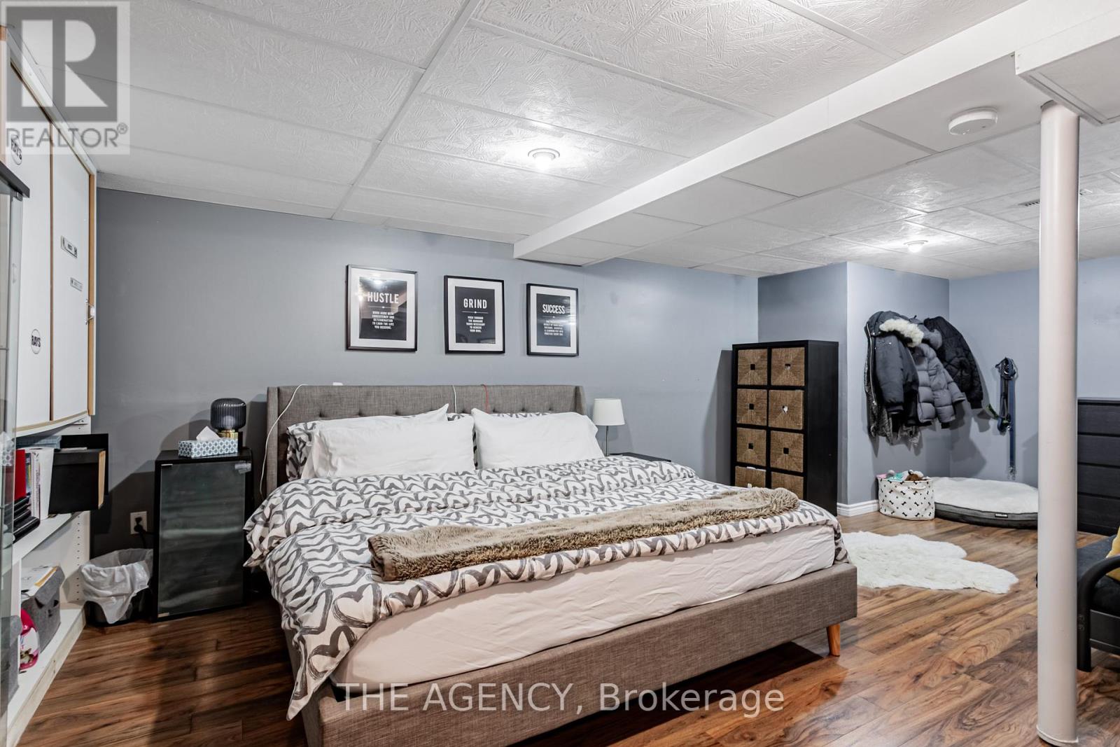 Photo 25 of 84 Blackthorn Lane, Brampton ON
