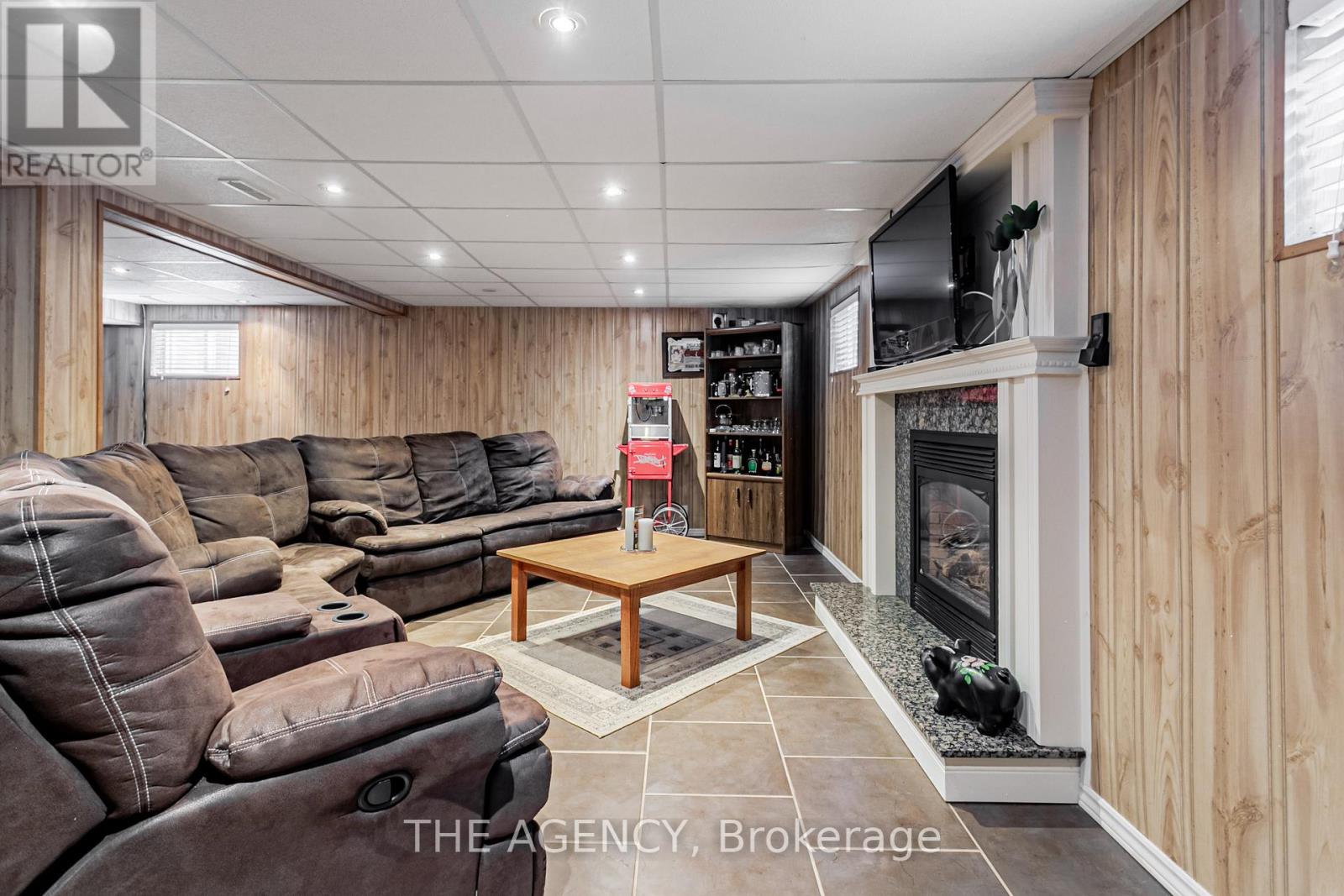 Photo 30 of 84 Blackthorn Lane, Brampton ON
