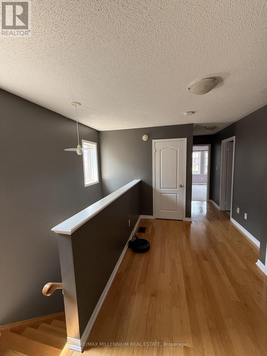 Photo 12 of 1128 Houston Drive, Milton ON