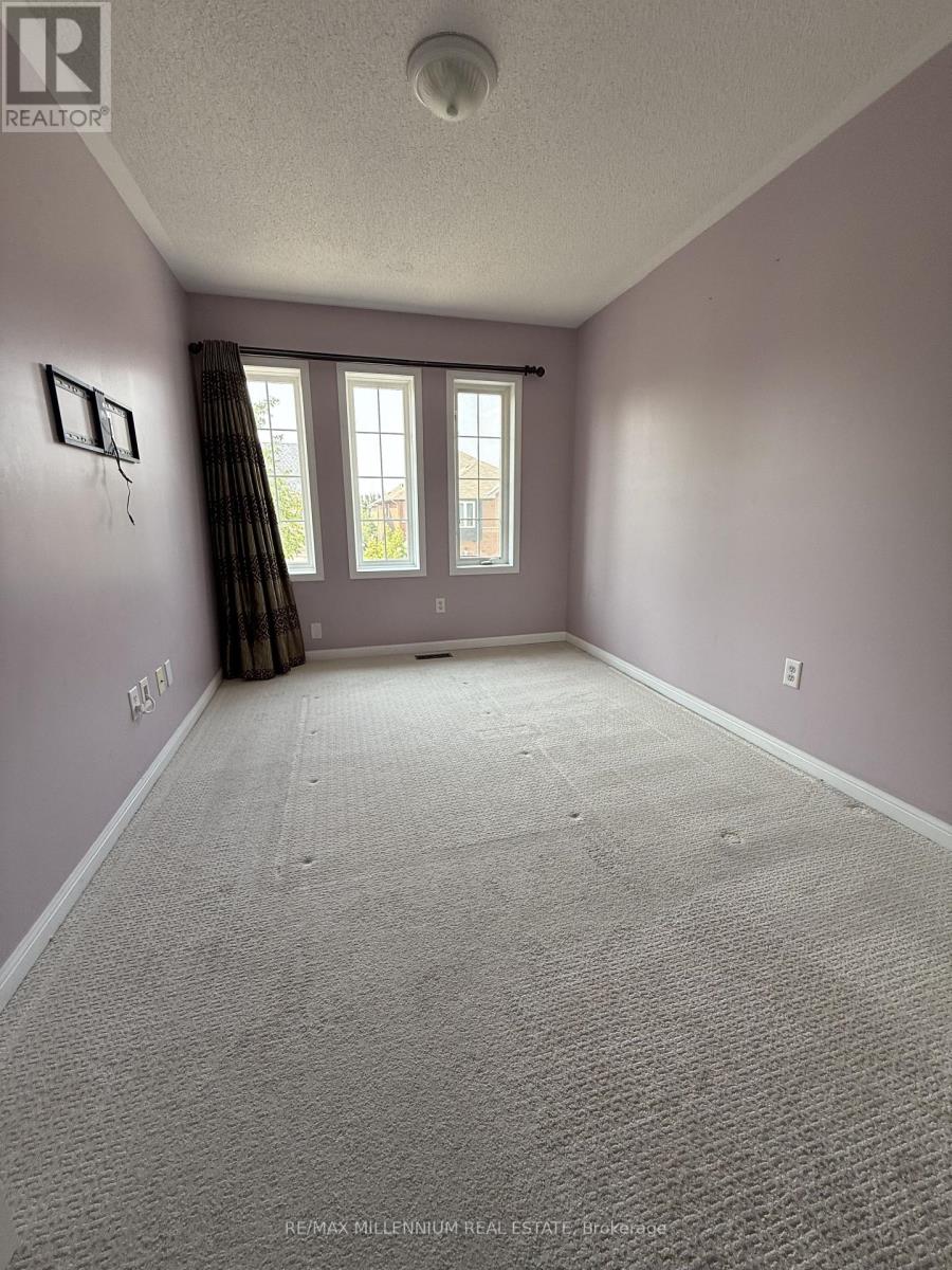 Photo 18 of 1128 Houston Drive, Milton ON