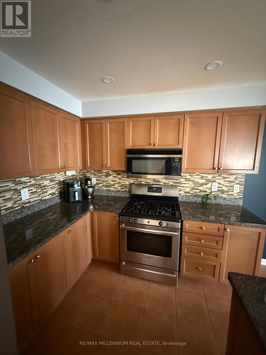 Photo 6 of 1128 Houston Drive, Milton ON