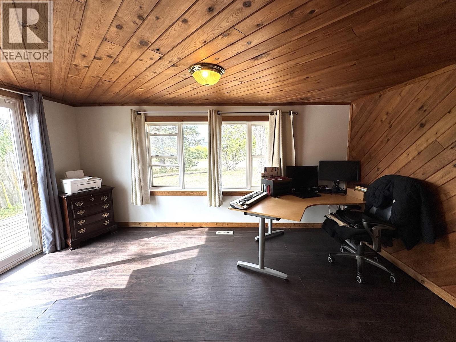 Photo 30 of 10855 102 Street, Taylor BC