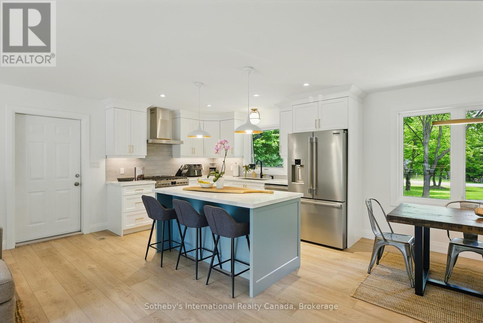 Photo 18 of 348 Fowlers Road, Huntsville ON