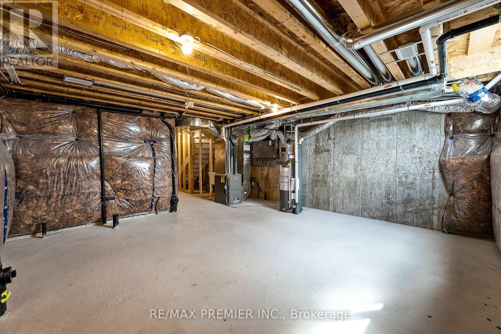Photo 32 of 535 Worden Street, Cobourg ON