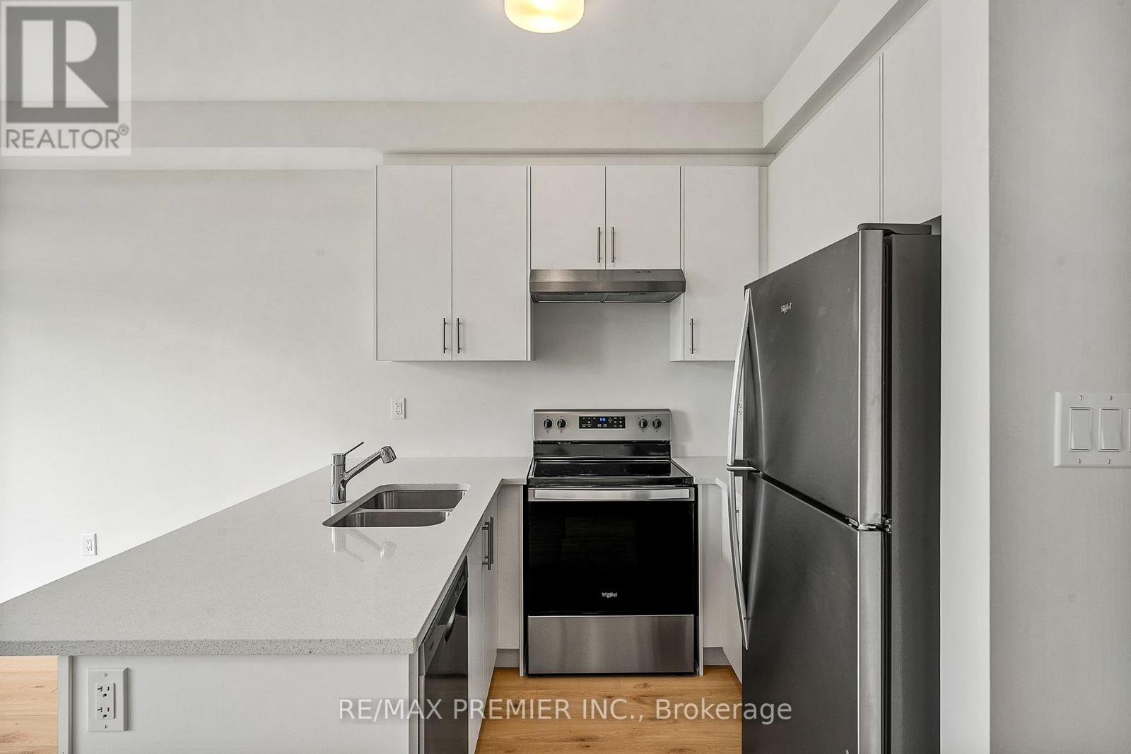 Photo 8 of 535 Worden Street, Cobourg ON