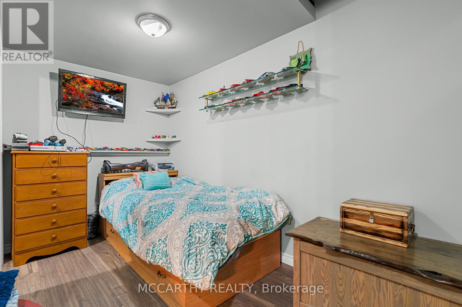 Photo 18 of 180 Grey Street W, Southgate ON