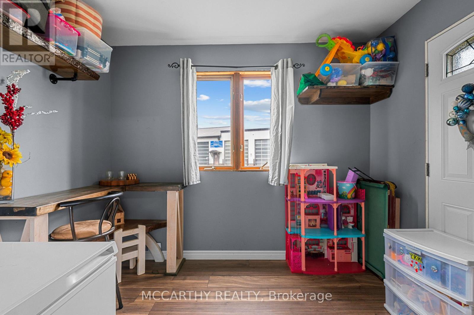Photo 21 of 180 Grey Street W, Southgate ON