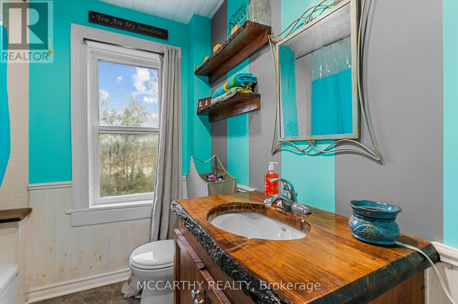 Photo 28 of 180 Grey Street W, Southgate ON