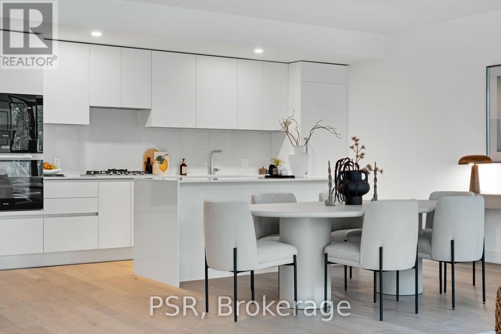 Photo 1 of Ph 410 200 Keewatin Avenue, Toronto ON