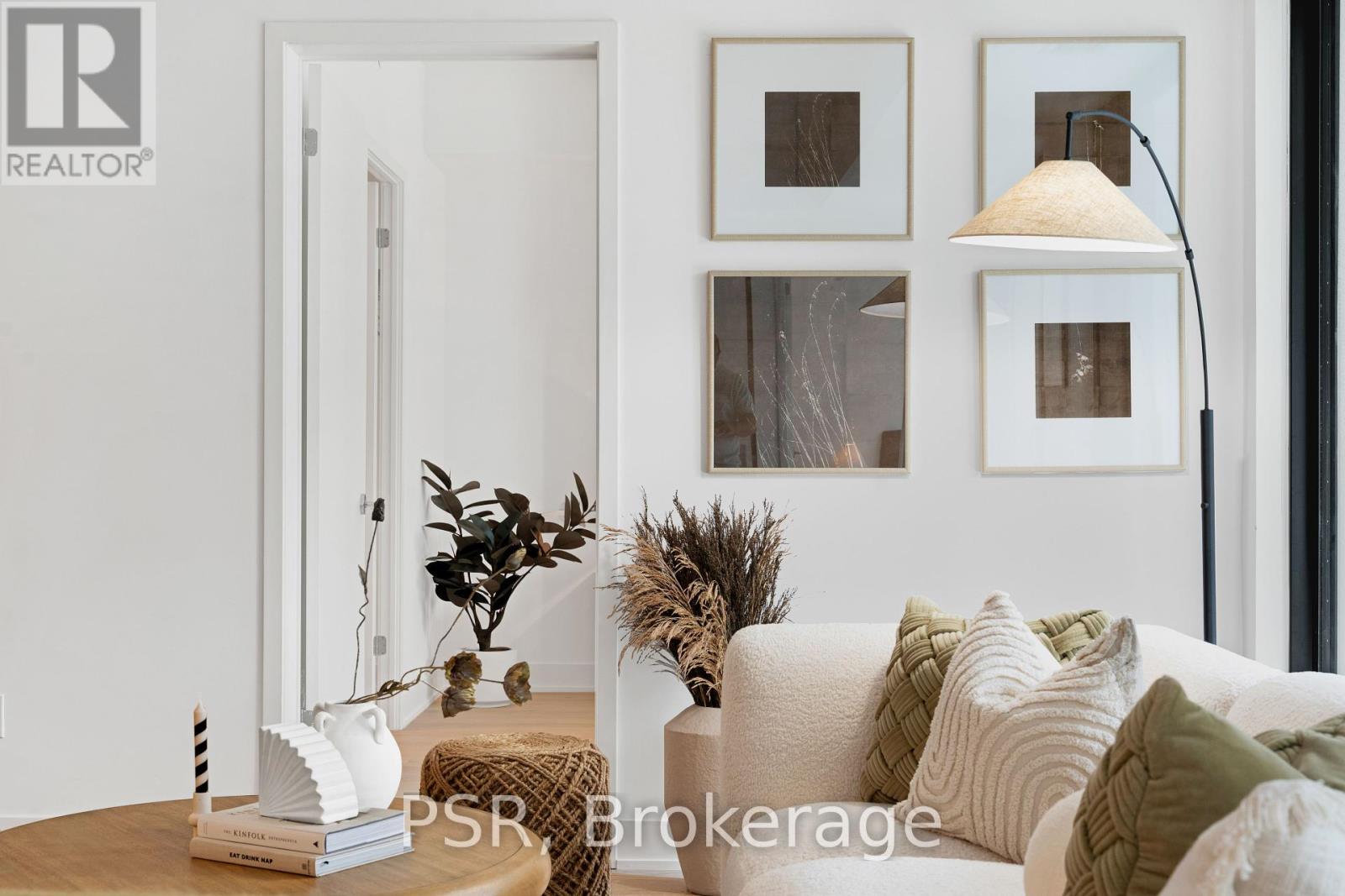 Photo 5 of Ph 410 200 Keewatin Avenue, Toronto ON