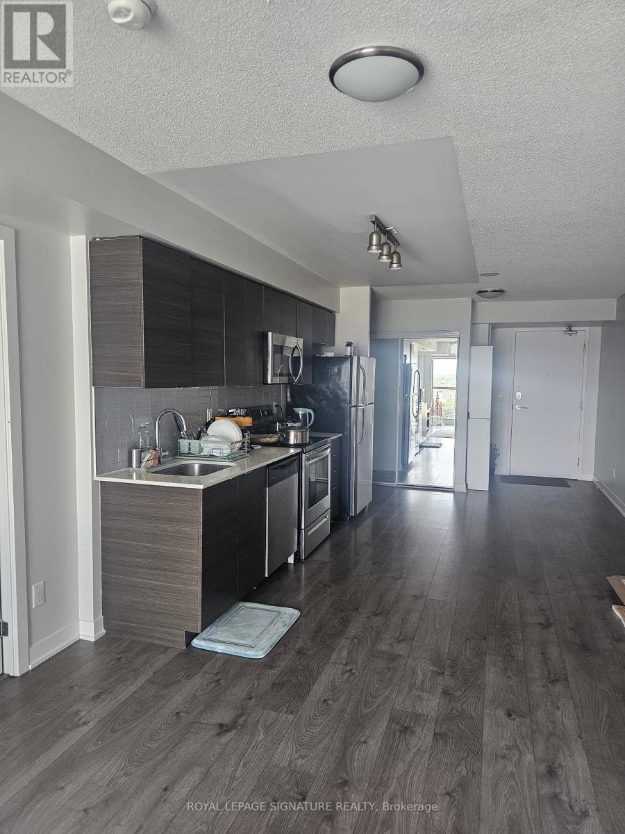 Photo 12 of 702 123 Parkway Forest Drive, Toronto ON