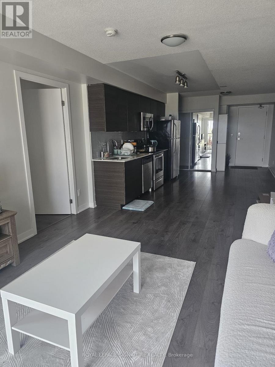 Photo 1 of 702 123 Parkway Forest Drive, Toronto ON