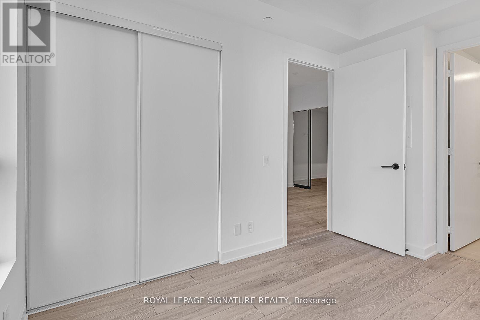 Photo 16 of 1003 108 Peter Street, Toronto ON