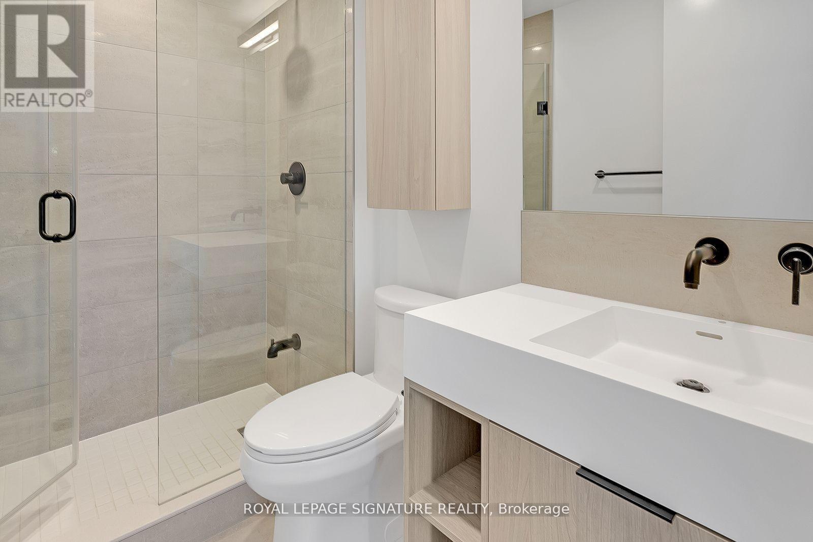Photo 11 of 1003 108 Peter Street, Toronto ON
