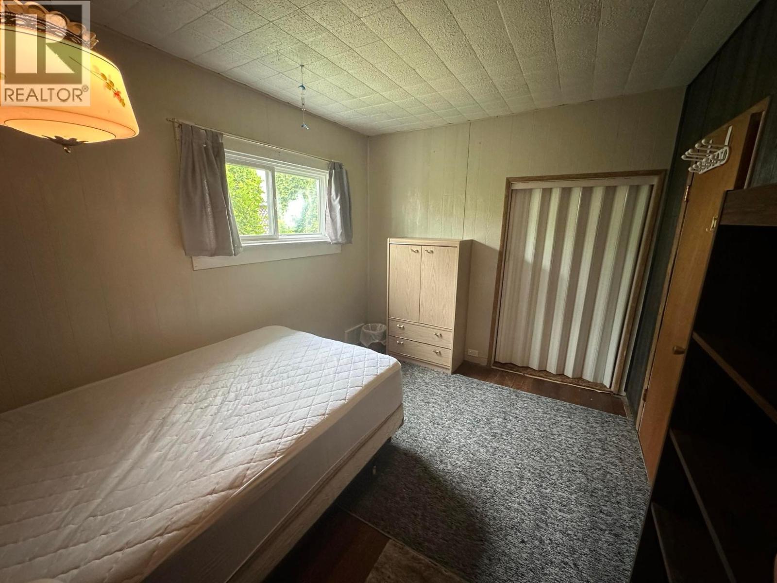 Photo 10 of 510 Kokanee Avenue, Nelson BC