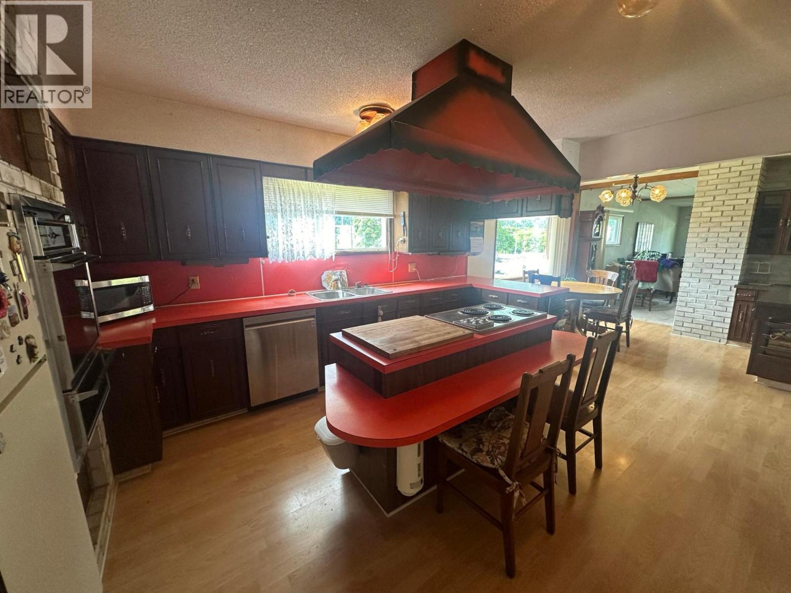 Photo 21 of 510 Kokanee Avenue, Nelson BC