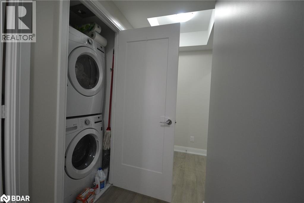 Photo 14 of 70 Annie Craig Drive Unit 2406, Toronto ON