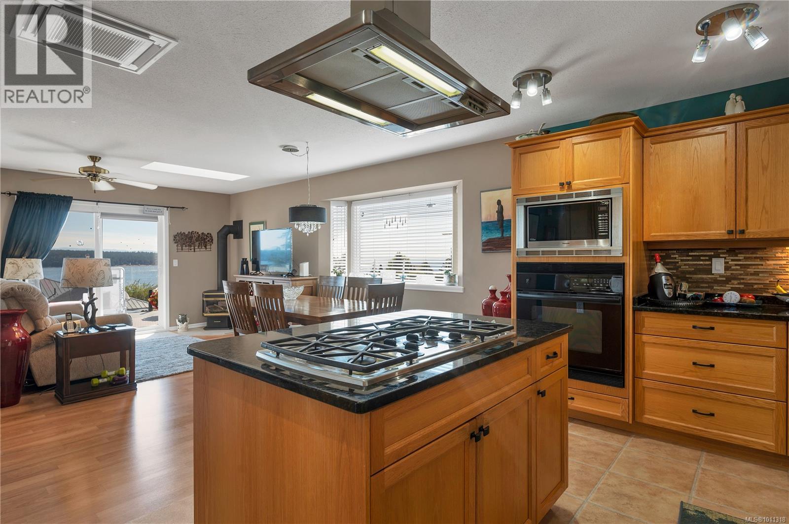 492 Ash St, Campbell River