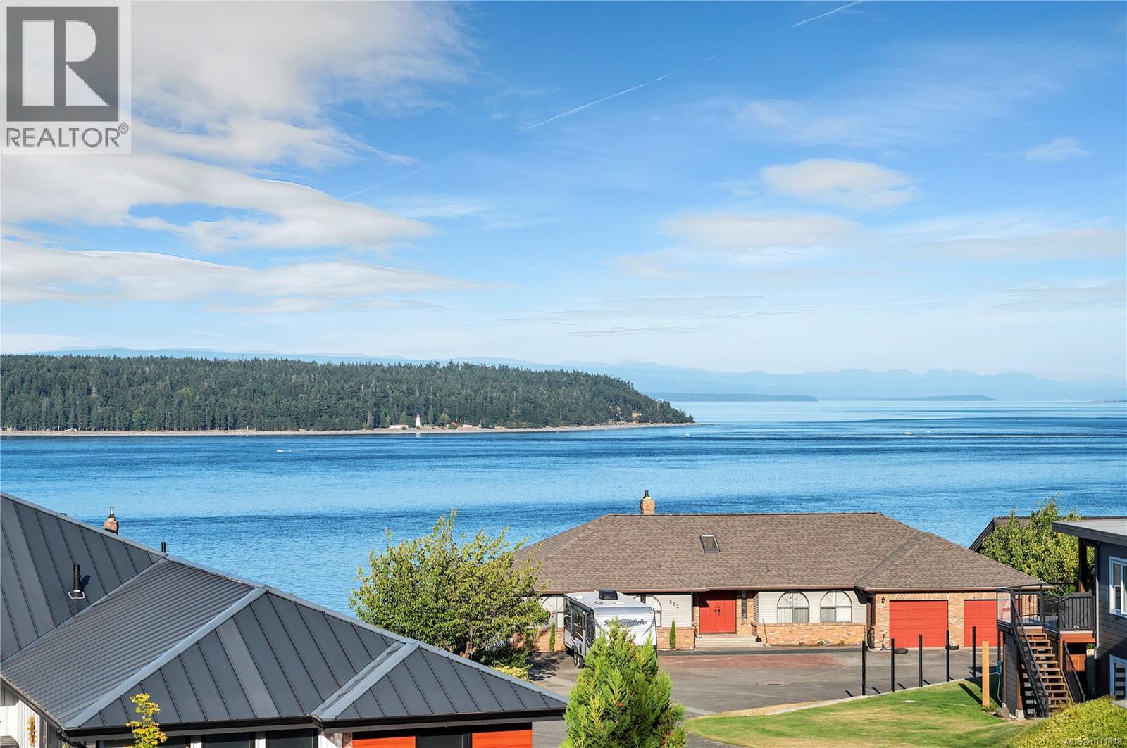 492 Ash St, Campbell River