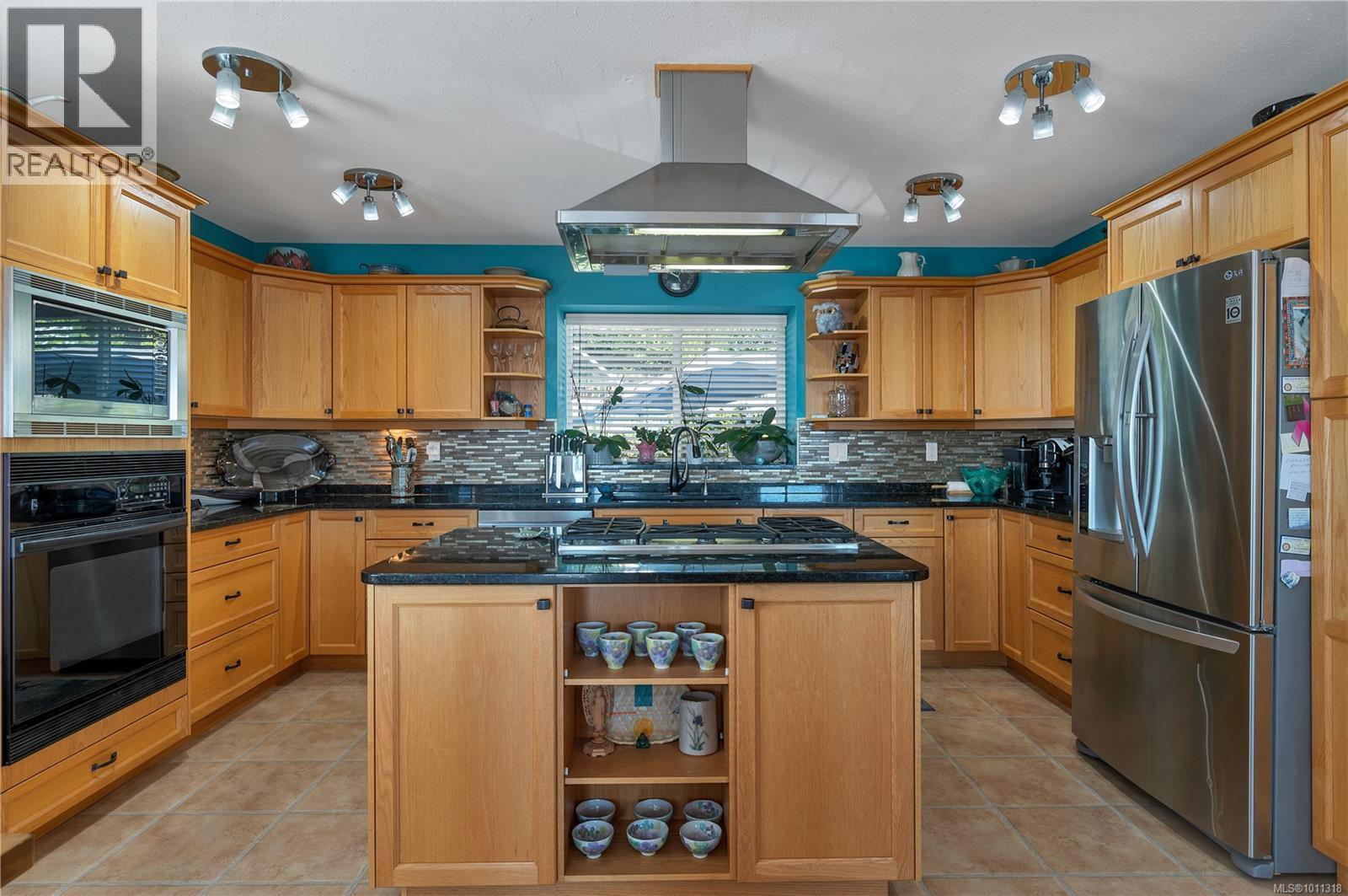492 Ash St, Campbell River