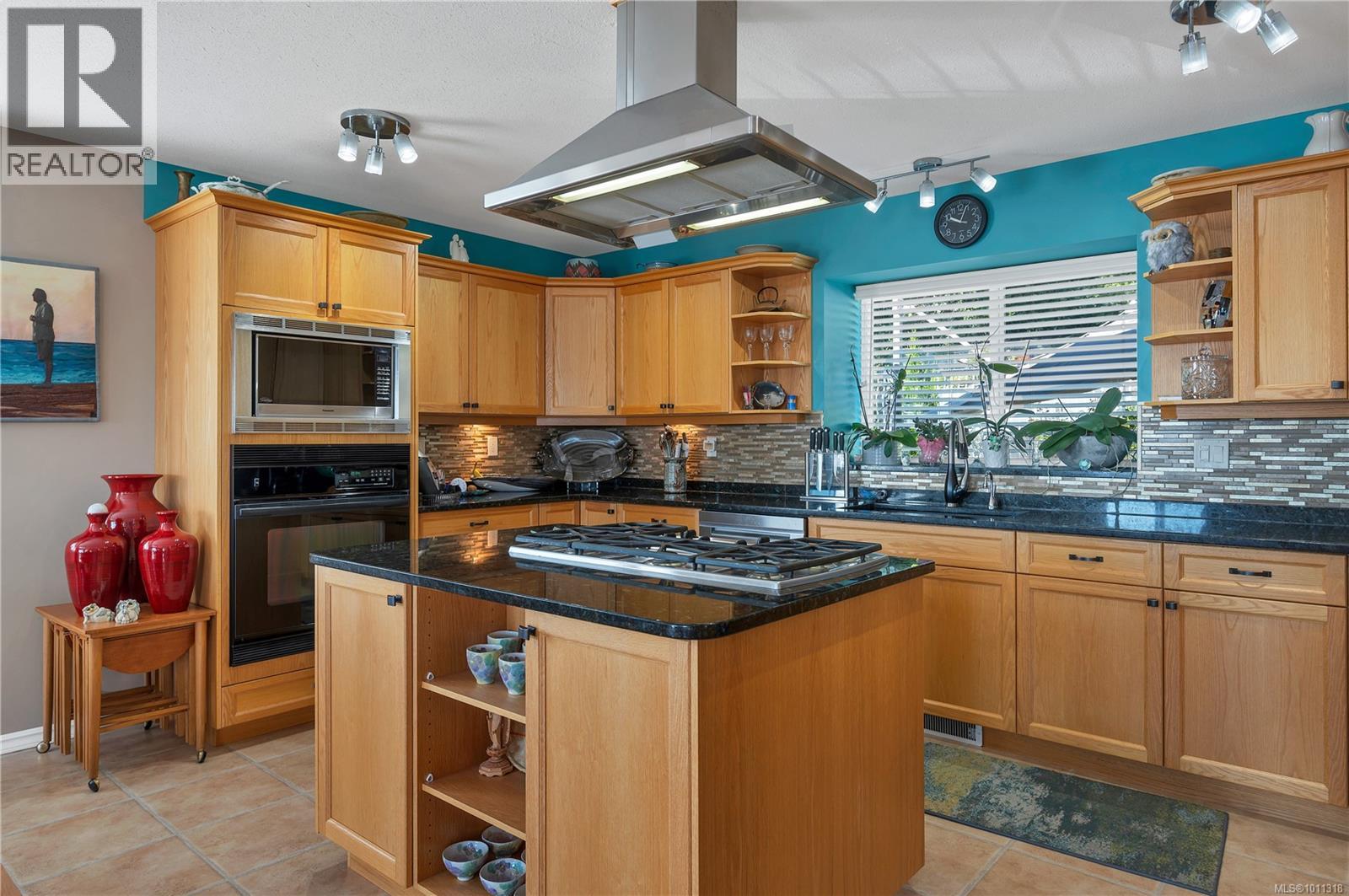 492 Ash St, Campbell River