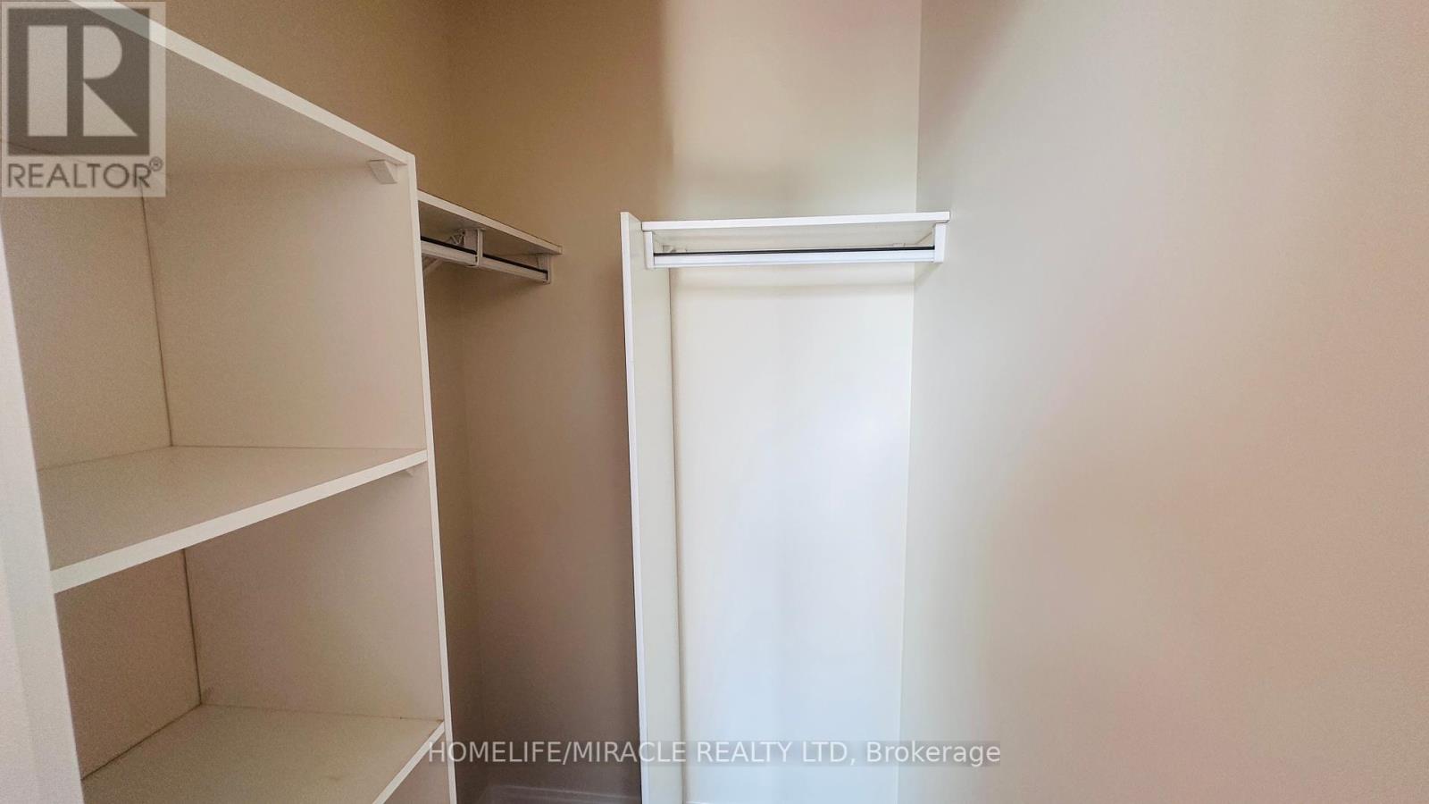 Photo 19 of 304 151 Village Green Square, Toronto ON