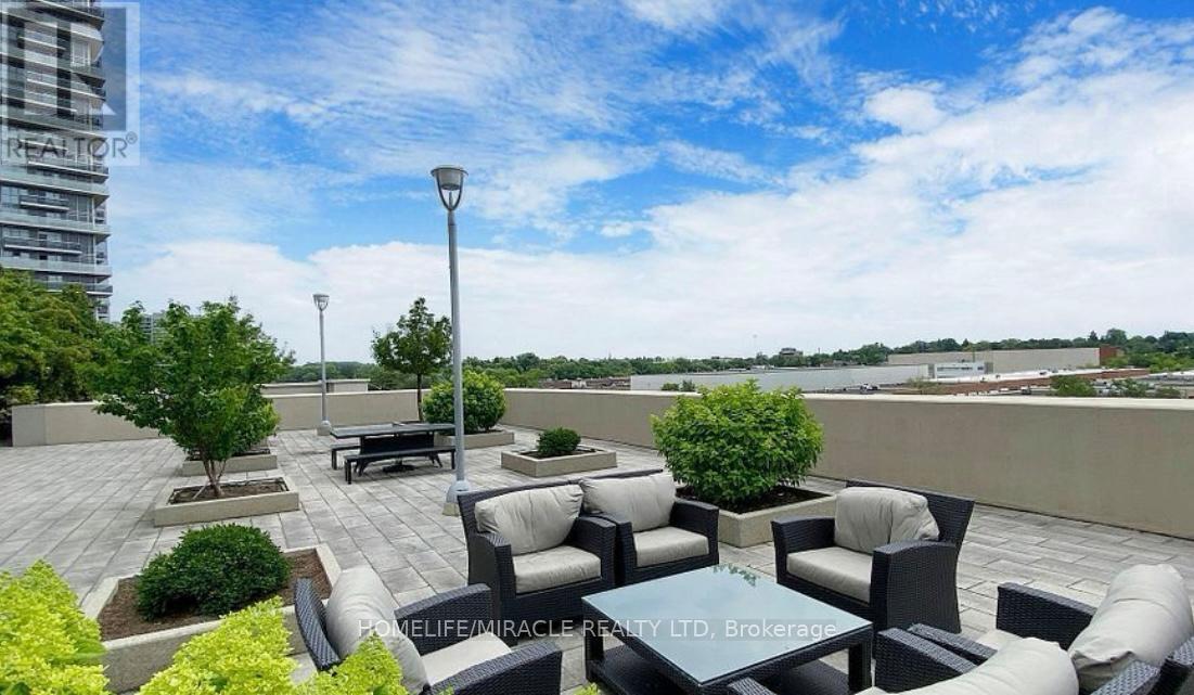 Photo 24 of 304 151 Village Green Square, Toronto ON