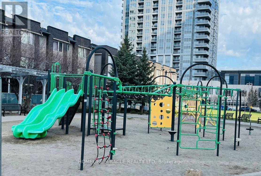 Photo 27 of 304 151 Village Green Square, Toronto ON