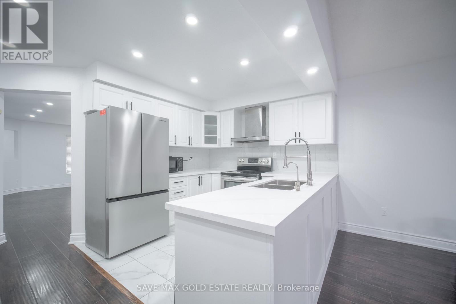 Photo 13 of 321 Perry Road, Orangeville ON