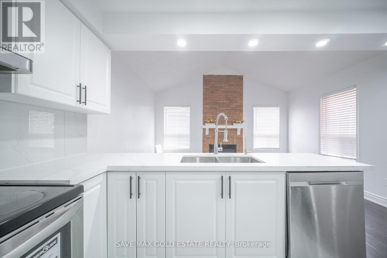 Photo 17 of 321 Perry Road, Orangeville ON