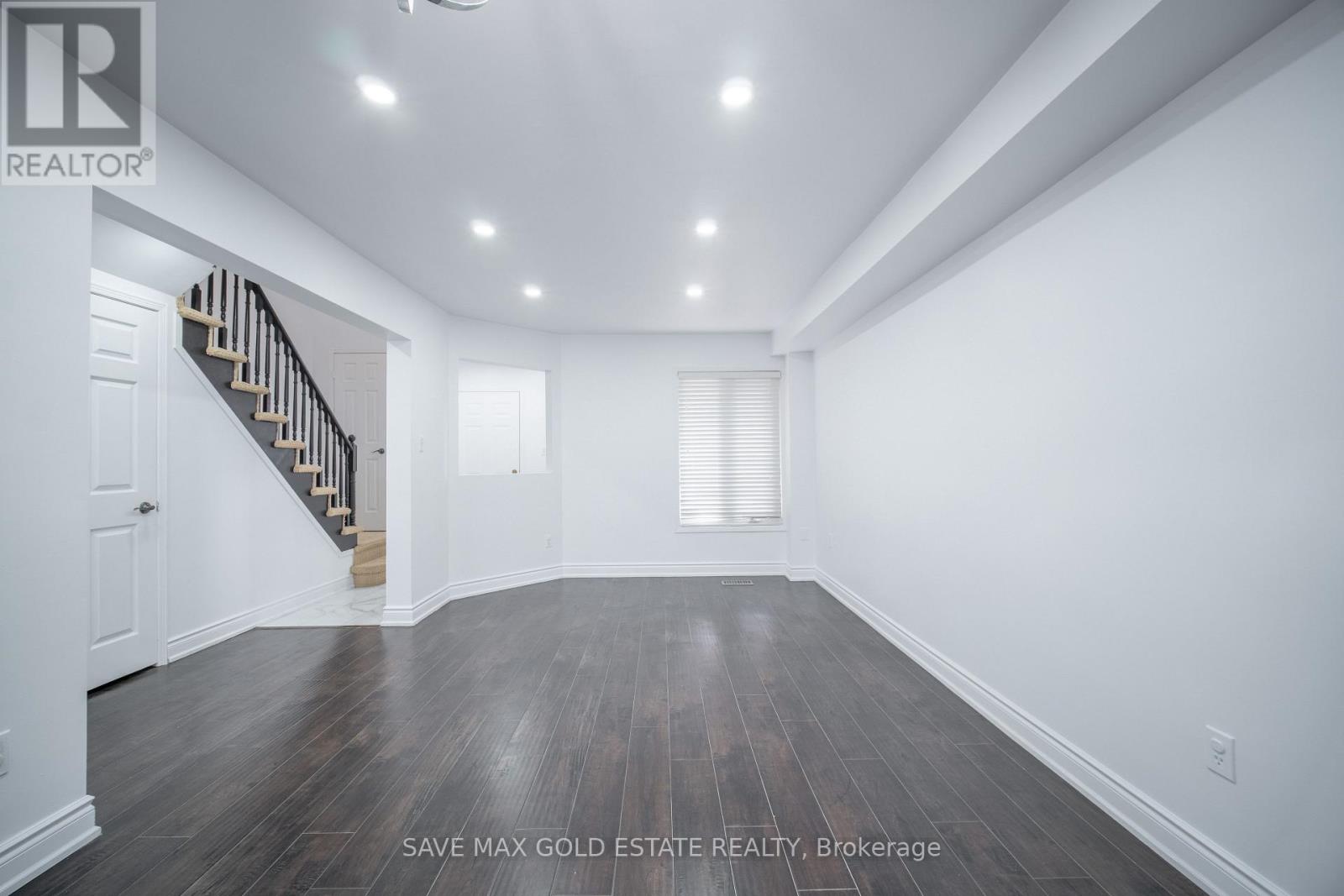Photo 10 of 321 Perry Road, Orangeville ON