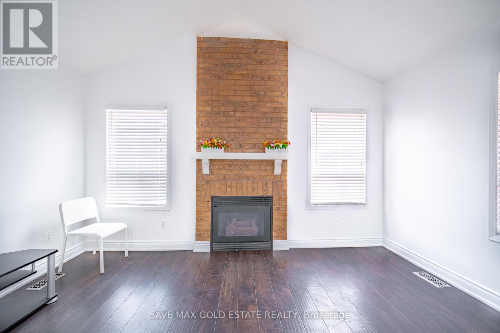 Photo 21 of 321 Perry Road, Orangeville ON
