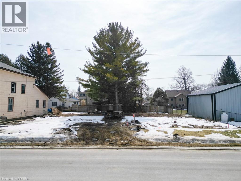 Photo 10 of 8 Victoria Street W, Princeton ON