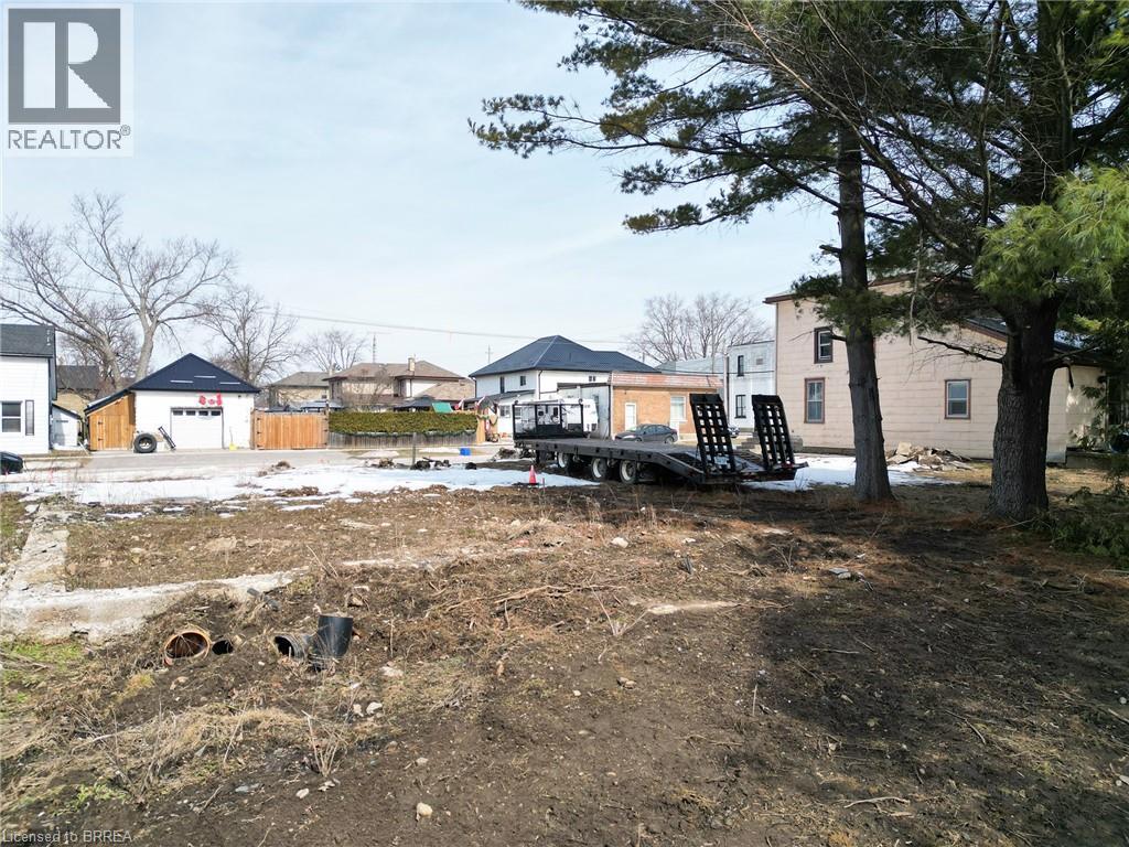 Photo 6 of 8 Victoria Street W, Princeton ON