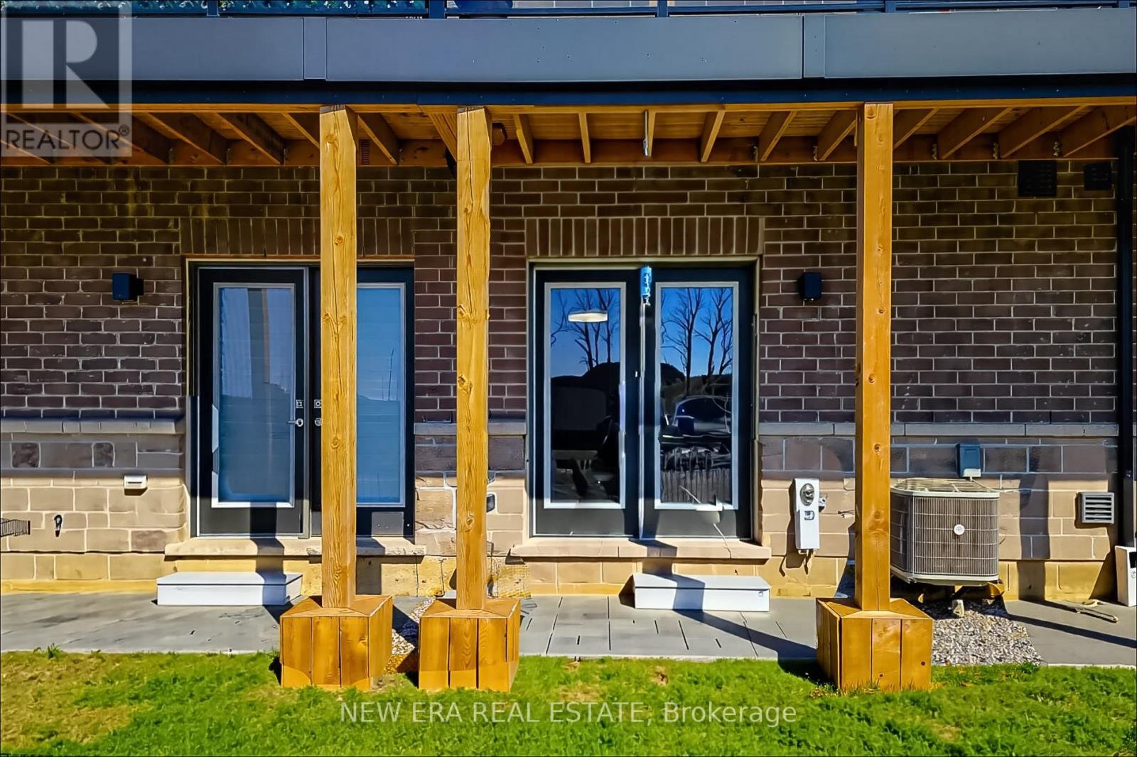 Photo 19 of 60 120 Court Drive, Brant ON