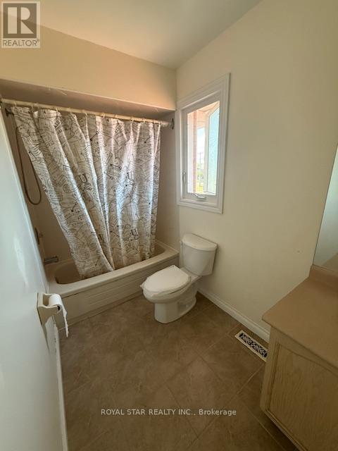 Photo 6 of Main Second Floor 480 Grove Street E, Barrie ON